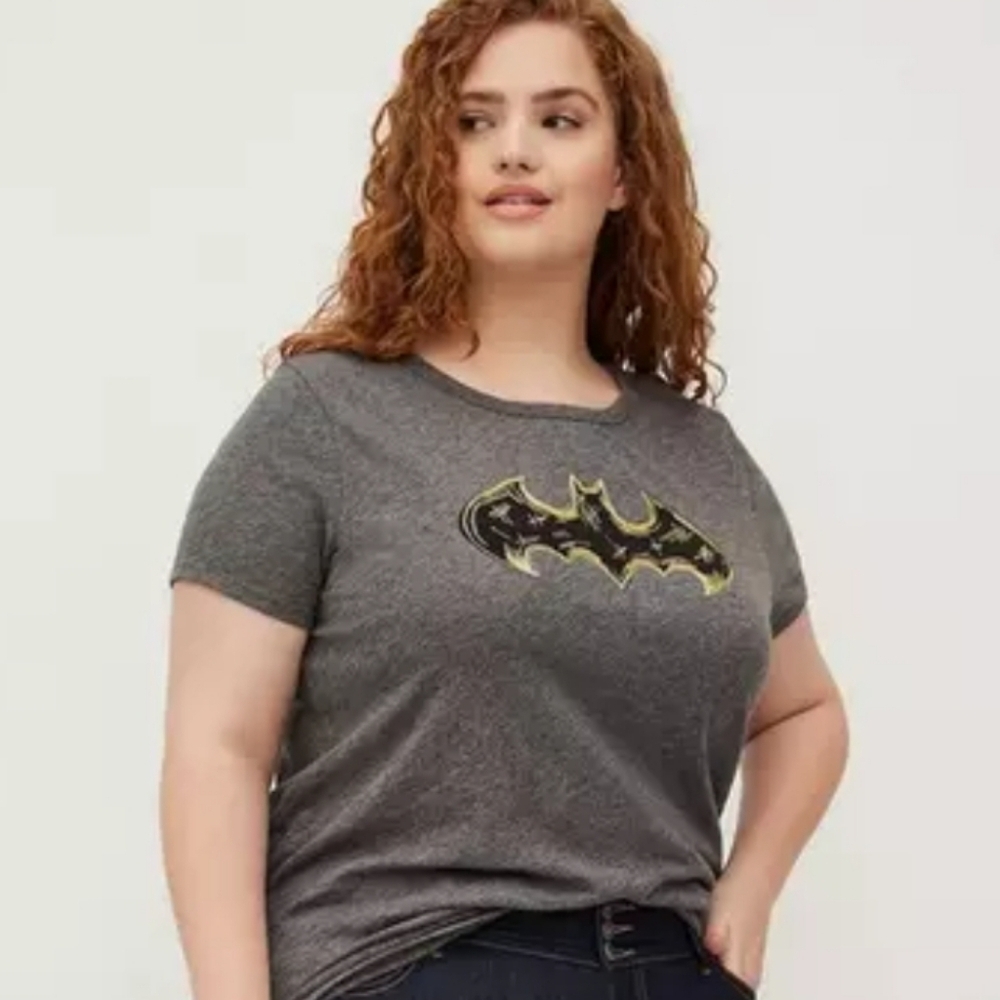 Torrid 3 Batman Logo Tee 22 24 3X Classic Fit Style Ringer Cotton Crewneck